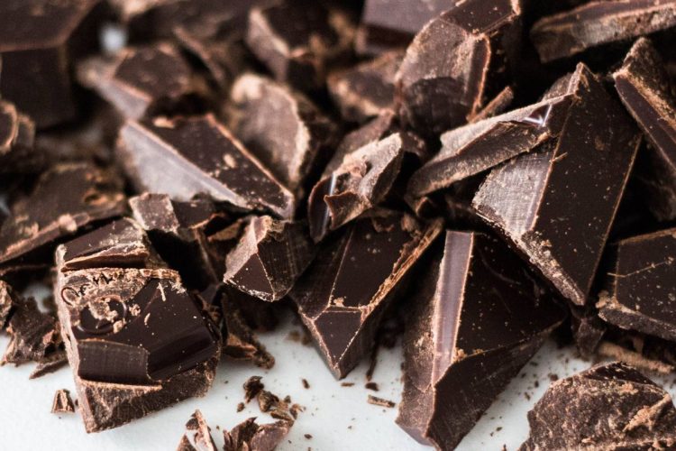 What are the distinctions between real and compound chocolate?
